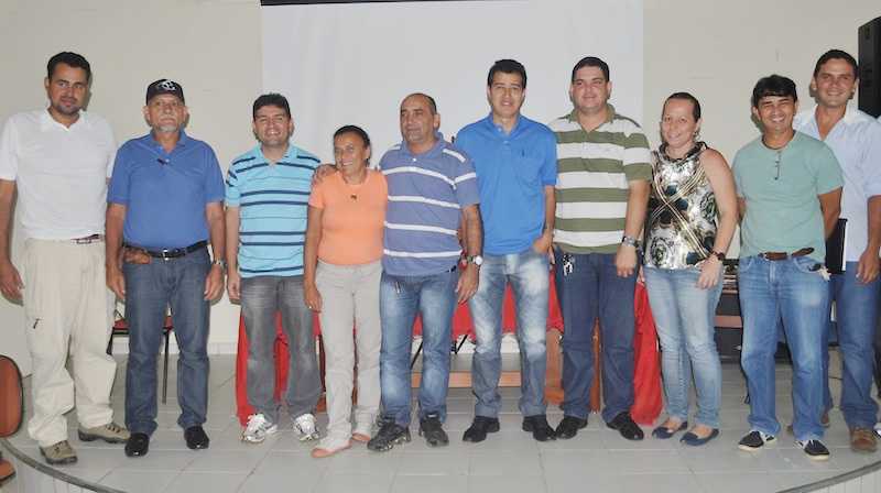 Representantes dos Municipios da regional do Alto Acre, além do Condiac e Amac - Foto: Assessoria