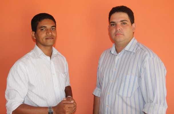 Vereador 'Marquinho Taxista' e o presidente municipal do PSDB em Brasiléia, Emerson Leão.