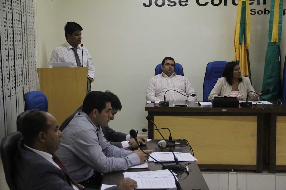 Vereador denuncia esquecimento de produtores de látex do município de Brasiléia - Foto: Alexandre Lima 