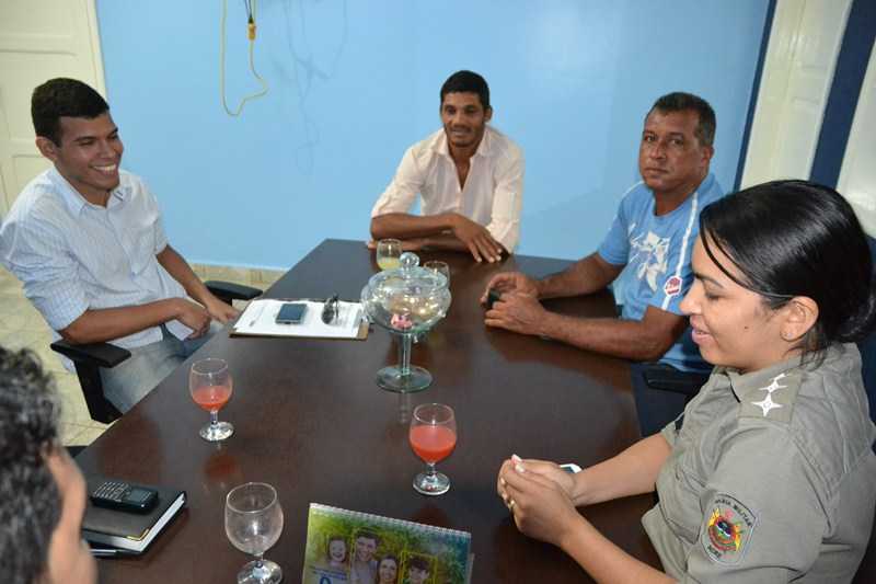 Reunião com Detran PM Ciatra e Chapas para retirada das Carretas em 10 de junho de 2013 fotos Wesley Cardoso (7)