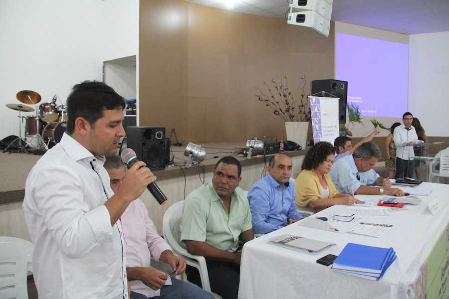 Prefeito André Hassem acredita em uma solução rápida para a implantação da PLC-11/2011 na fronteira do Acre - Foto: Alexandre Lima