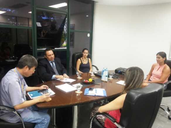 Deputado Manoel Moraes durante conversa com membros do Ibama, em Brasília/Foto: Assessoria