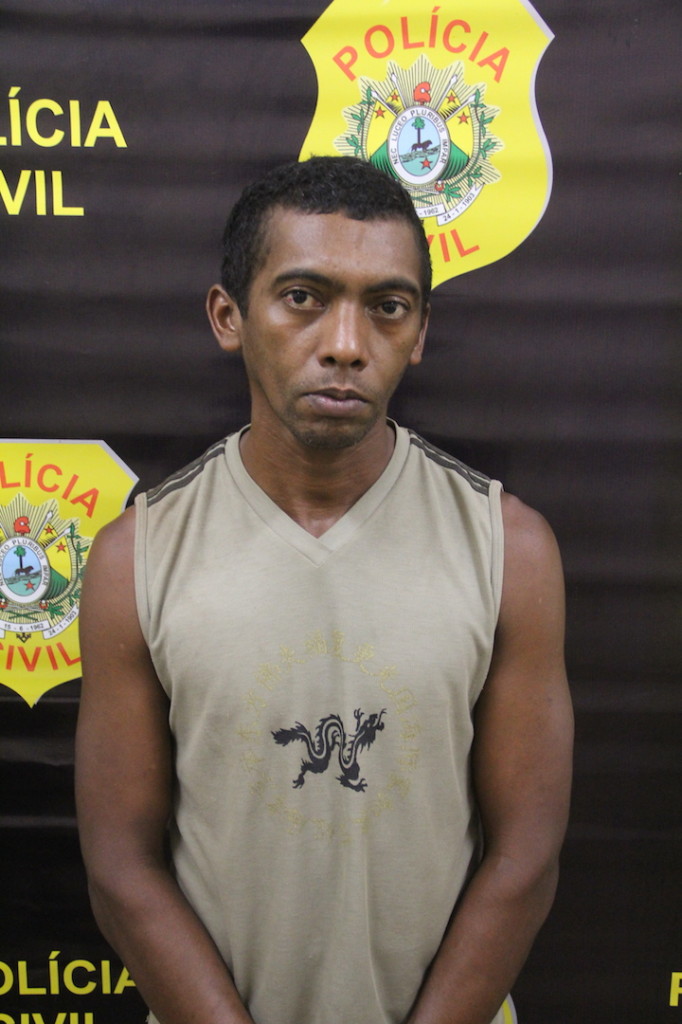 Josiel foi preso logo após furtar o colete e algemas de policial após invadir residência - Foto: Alexandre Lima