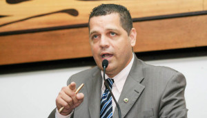 Deputado Rocha, na época foi preso acusado com demais colegas de farda - Foto: Divulgação