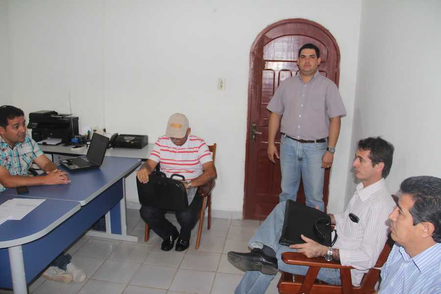 Reunião aconteceu na sede do CONDIAC em Epitaciolândia, onde Betinho foi votado como novo presidente para este ano de 2014.