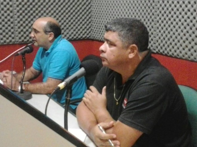 Prefeito Everaldo Gomes e o secretário de cultura, Roberto Nascimento, durante entrevista - Foto: Ermeson Frazão