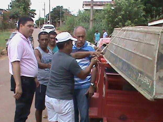 Tião Bocalom, acompanhado do professor Emerson Leão, visitou município do Alto Acre/Foto: Assessoria