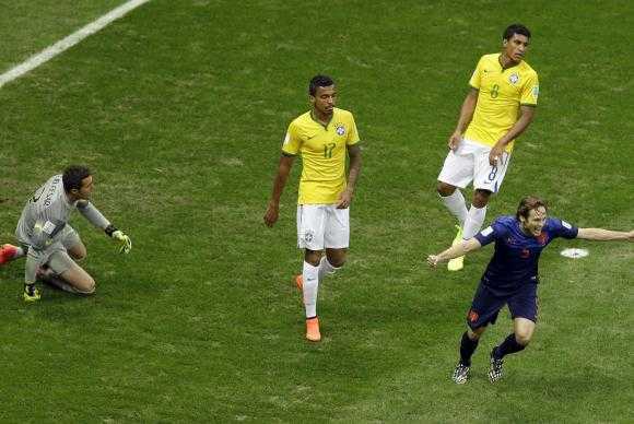 Brasil sofre mais uma derrota e Holanda fica com terceiro lugarThemba Hadebe/AP