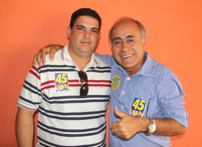 Emerson, ao lado de Bocalom, está firme na oposição apoiando Marcio Bittar e Aécio Neves - Foto: Alexandre Lima