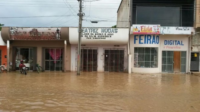 Loja do empresário Samik Furtado foi inundada em poucas horas/Foto: Cedida