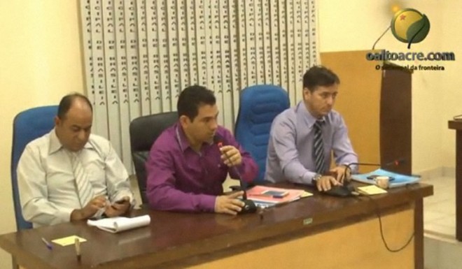 Vereadores dão um novo fôlego para a prefeitura da Brasiléia - Foto/captura