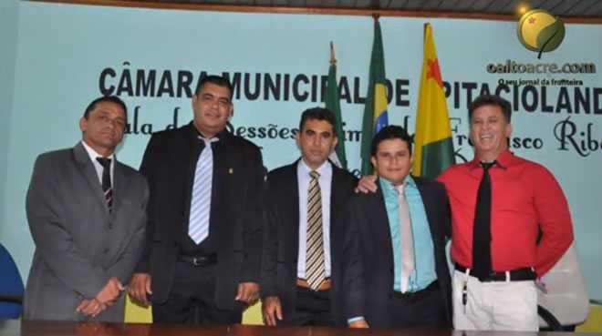 Nova diretoria da Câmara Municipal de Epitaciolândia para o biênio 2015/2016 - Foto/captura