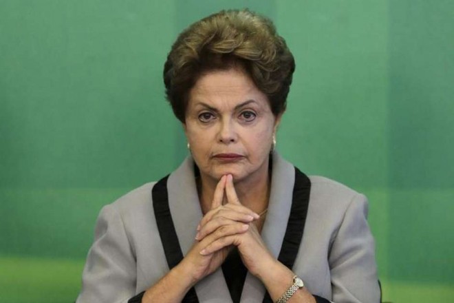 Dilma falou em "enxugamento da máquina pública para atingir a meta fiscal do ano Foto: Ueslei Marcelino / Reuters