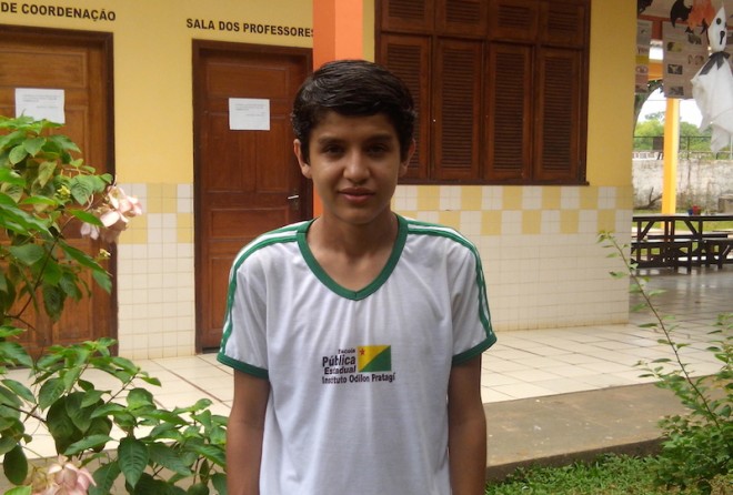 Luis Fernando Peña de 14 anos, foi selecionado para ingressar nos estudos da escola modelo de ensino médio SESC