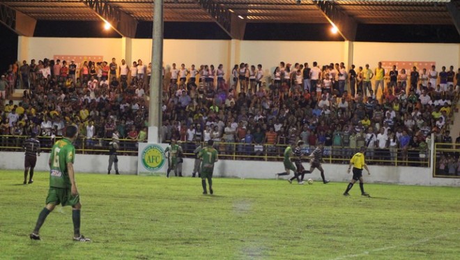 Estádio Antônio Araújo Lopes pode ser a casa do Alto Acre no estadual 2016 (Foto: Alexandre Lima/Arquivo Pessoal)