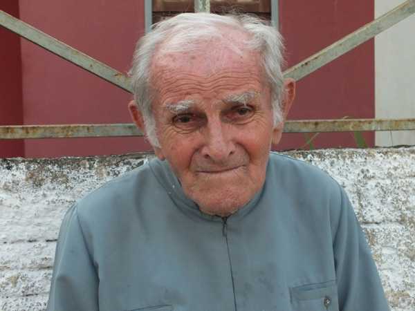 Padre Paolino Baldassari, 90 anos, não resistiu e morreu no início da tarde desta sexta-feira (8)