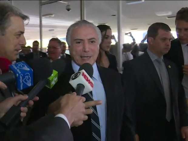 Michel Temer chega ao Congresso (Foto: Reprodução/GloboNews)