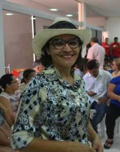 Professora Rosana Nascimento segue a frente do Sinteac na batalha pelos direitos dos trabalhadores da Educação /Foto: ContilNet