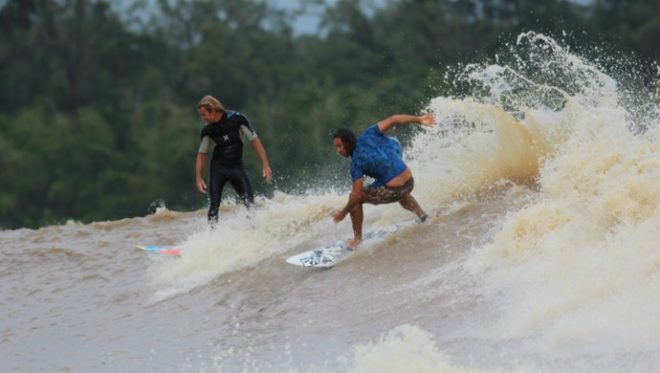 Surfista mapeiam novos pontos desde o fim da pororoca no rio Araguari em 2014 (Foto: Luciano Cabal/Arquivo Pessoal)