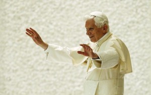 O papa Bento XVI nesta quarta-feira (12) no Vaticano (Foto: AFP)