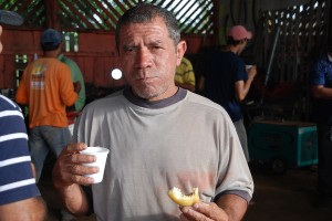 José Edilson (Bicudo), há 35 anos trabalha na secretaria de obras e transporte. Foto: Assessoria.