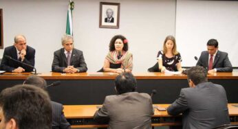 Parlamentares acreanos debatem conflitos na Bolívia