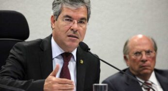Jorge Viana critica campanha pela alta dos juros da economia