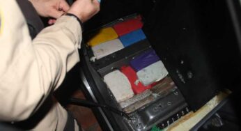 Nem de Land Rover é fácil: PRF apreende 50kg de cocaína, arma e traficante