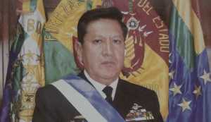 Comandante Geral da Armada Boliviana, Almirante Víctor Baldivieso Hache