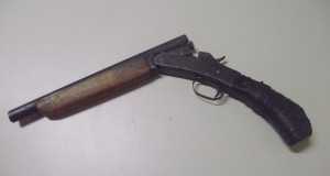 Arma usada por Willes foi emprestada por um menor que tem extensa ficha de crimes