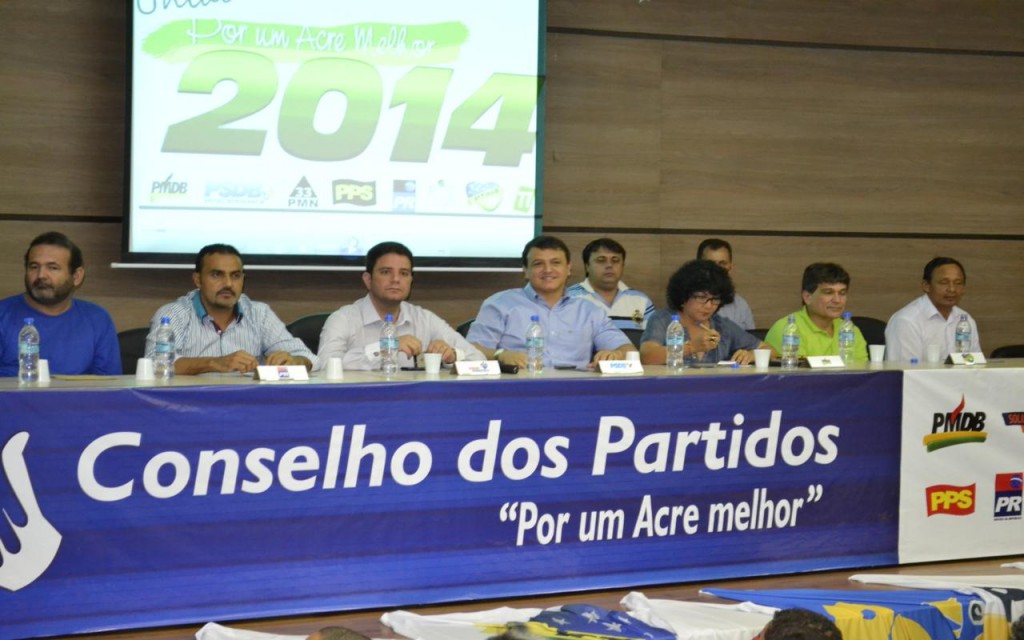 Encontro da oposição "Por um Acre Melhor" teve o deputado Henrique Afonso como convidado/Foto: Assessoria