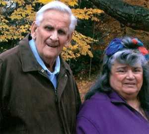 Ed e Floreen Hale viveram 60 anos juntos e morreram com 36 horas de diferença (Foto: Reprodução/Batavia Funeral Homes)