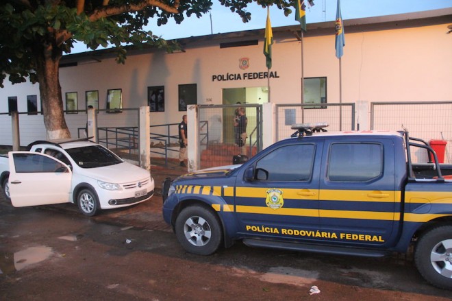 Veículo foi apreendido e levado para a PF em Epitaciolândia - Foto: Alexandre Lima