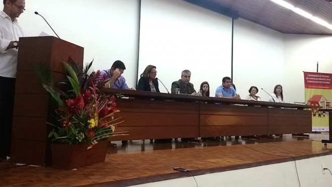 Representantes do MEC, da SEE e dos municípios participaram do evento (Foto: Antônio Soares)