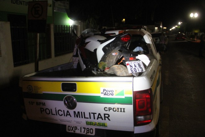 Moto do militar foi apreendida e levada para o pátio da PM em Brasiléia.