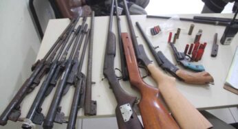Briga de casal resulta em apreensão de armas em Brasiléia