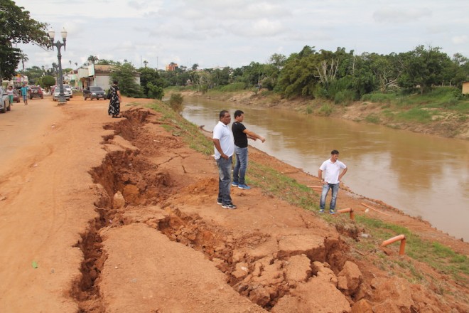 Quase R$ 1,5 milhões foram gastos no trabalho da encosta do rio - Foto: Alexandre Lima