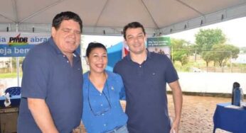 Roberto Duarte se filia ao PMDB e é recebido com festa