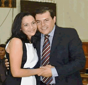 Prefeito de Senador Guiomard, James Gomes e sua esposa, Mailza Gomes, suplente de Gladson... 