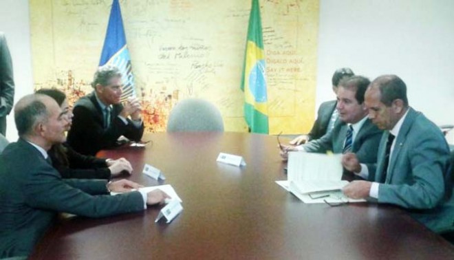 Tião Viana durante assinatura de contrato de financiamento entre o governo do Acre e o BID/Foto: Secom