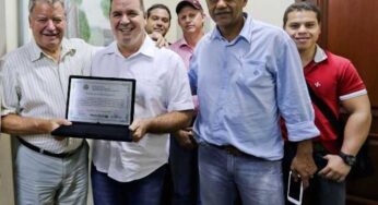 Acusado de integrar organização criminosa, “rei do açaí” é tratado como herói no Acre