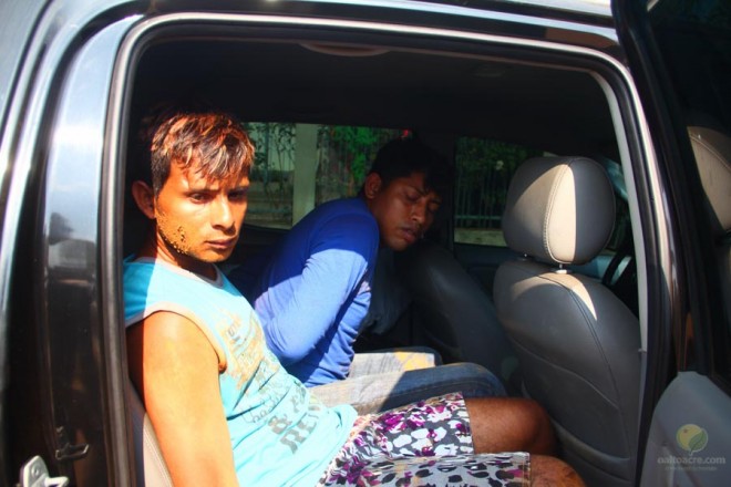 Evanir e Nilberto foram presos em flagrante com quase quatro quilos de drogas ruma à Xapuri - Foto: Alexandre Lima