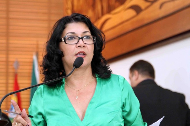 Deputada Eliane Sinhasique (PMDB) - Foto/Divulgação