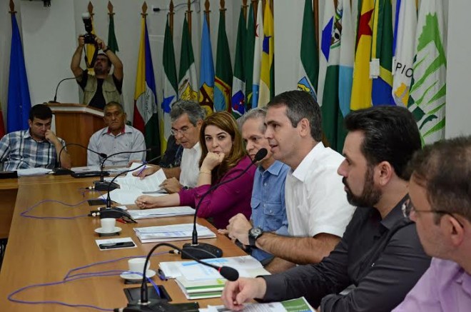 Bancada federal se reúne com prefeitos do Acre/Foto: Ascom