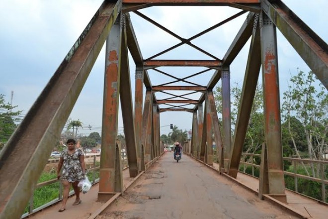 Vereador diz que governo prometeu construir nova ponte, mas obra nunca saiu do papel/Foto/ContilNet