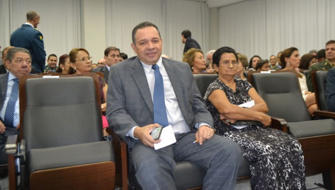 Deputado Manoel Moraes participou da cerimônia representando a Aleac
