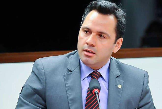 Foto-da-matéria-4-Alan-Rick-não-quer-ódio-contra-ativistas-gays-e1433856066715