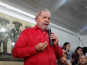 MPF quer que Lula dê explicações sobre itens em cofre de banco (Foto: Joalline Nascimento/G1) 