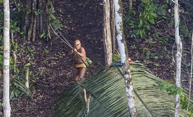 Guerreiros da tribo prontos para defender a aldeia /Foto: Ricardo Stuckert