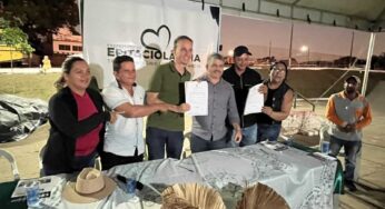 Prefeito Sérgio Lopes assina ordem de serviço para renovação de praça e construção de Portal em Epitaciolândia